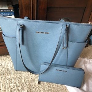 Michael Kors handbag